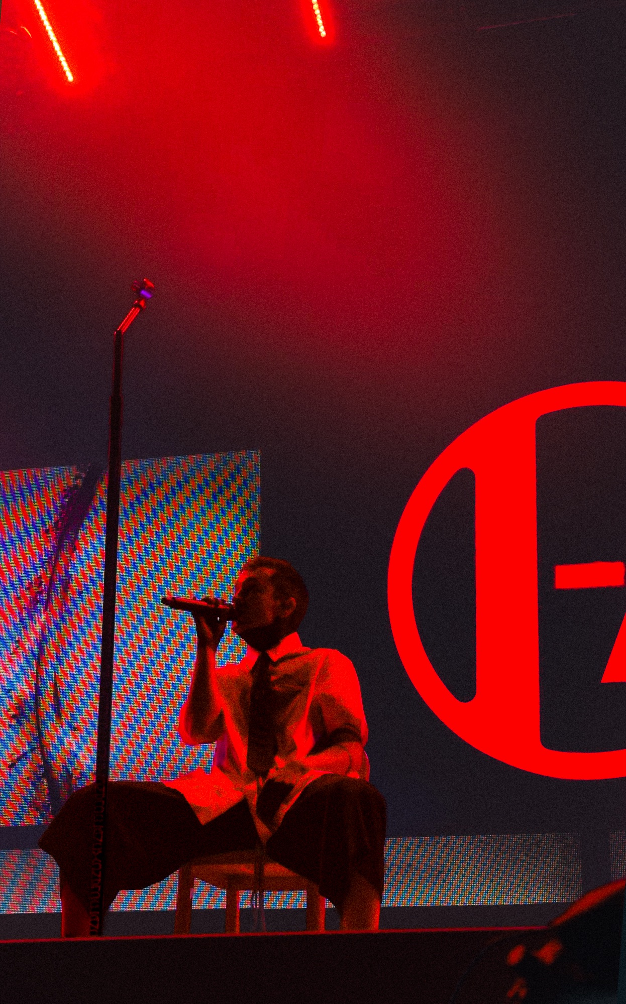 Twenty One Pilots, frame 02