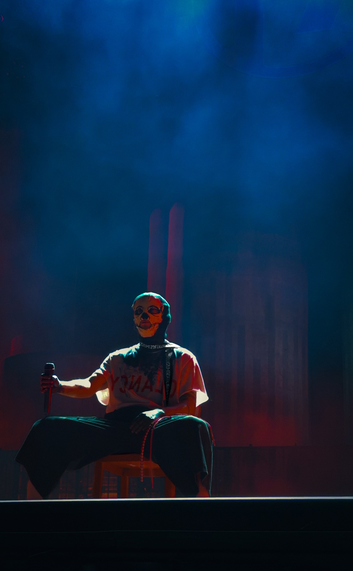 Twenty One Pilots, frame 08