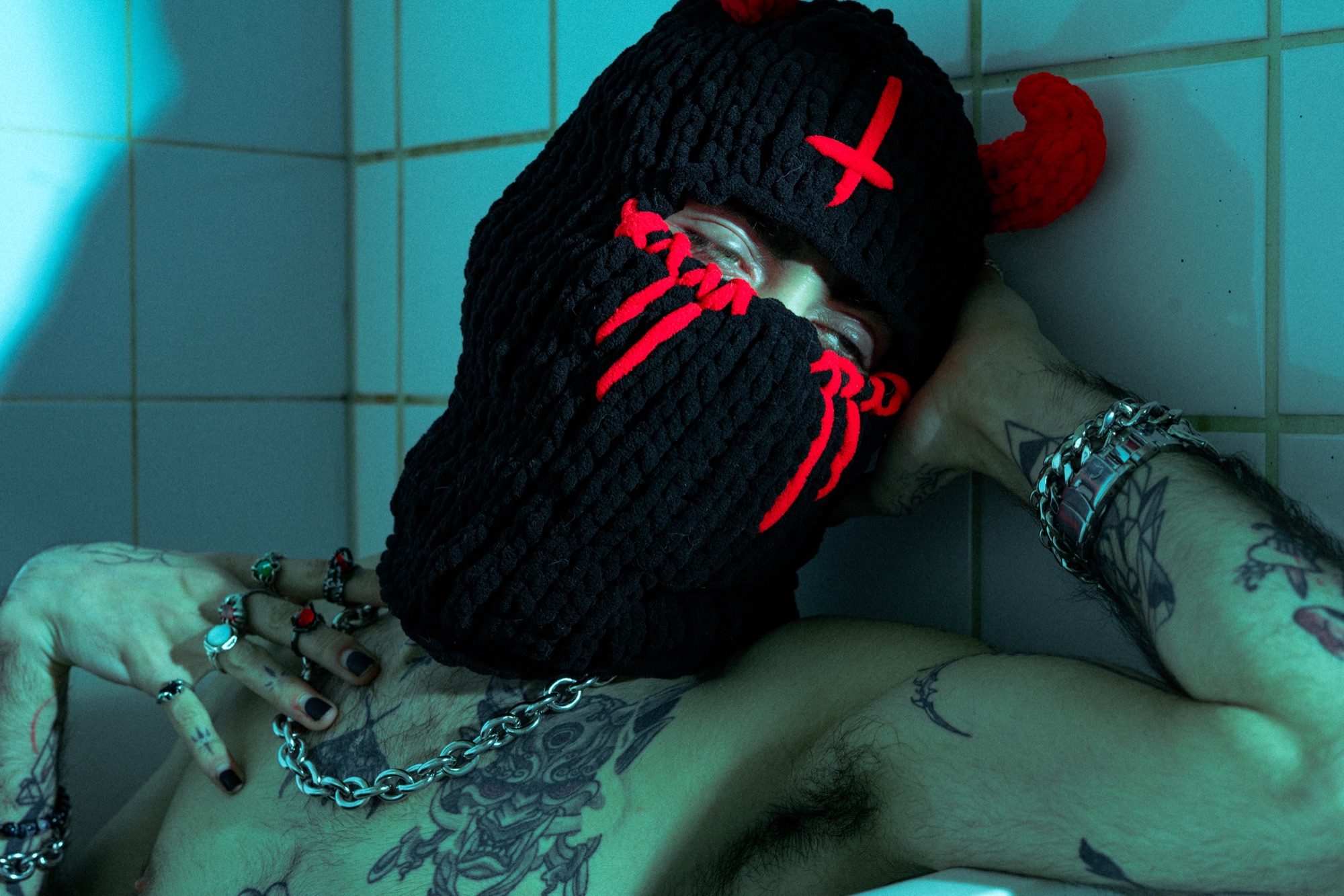 vamp.c0re.x, frame 16